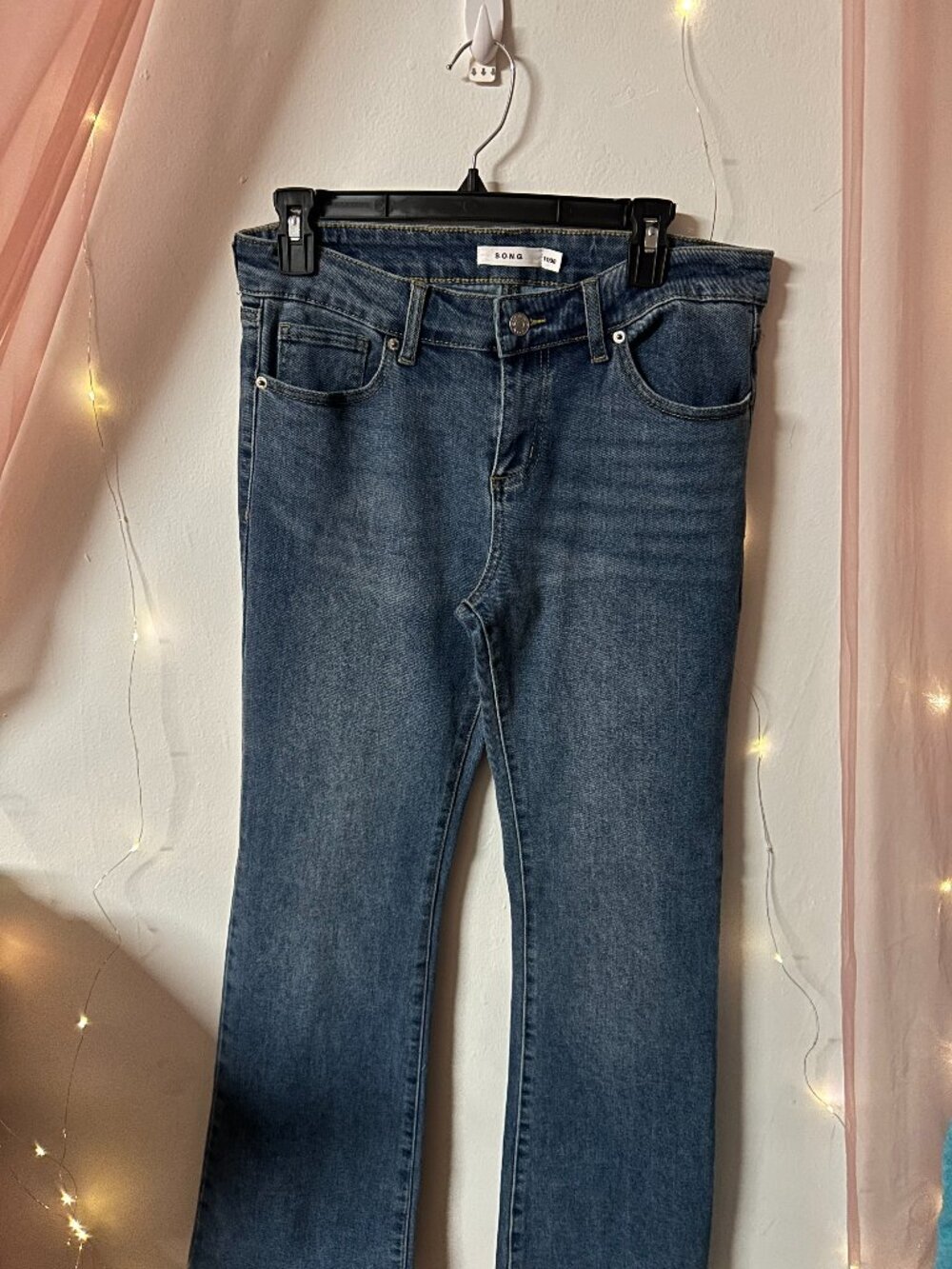 S.O.N.G. Ellie Low Boot Bootcut Jeans Women's Size 11/30 Medium Wash
